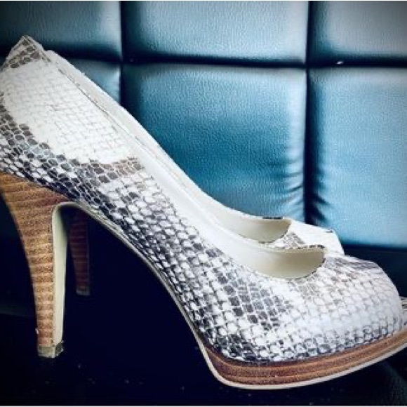 Nine West shoes - Picture 2 of 5